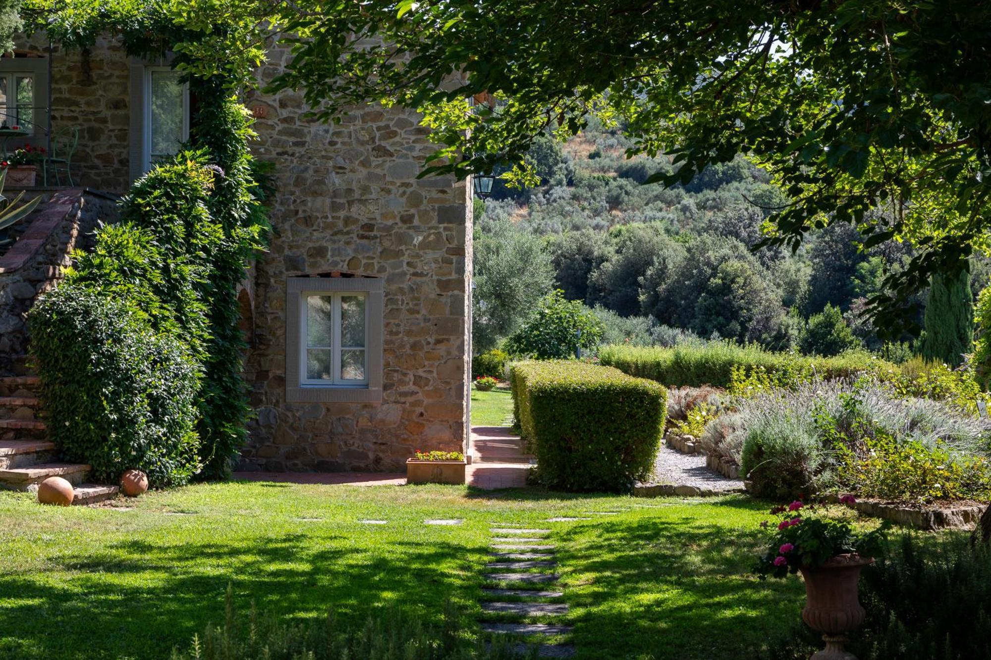 Il Falconiere Relais & Spa Cortona Luaran gambar